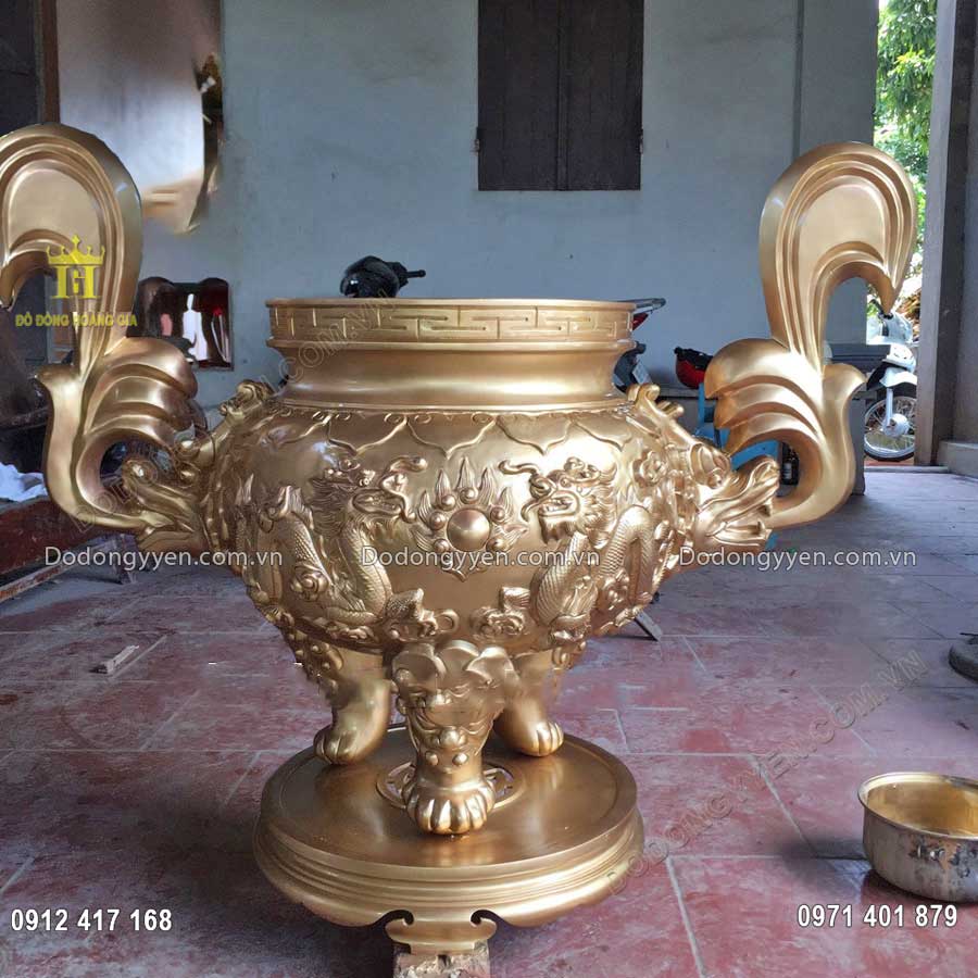 Lư hương đồng đ&uacute;c bằng đồng v&agrave;ng cao cấp cao 1m15 cao 